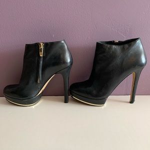 Vince Camuto black leather platform booties